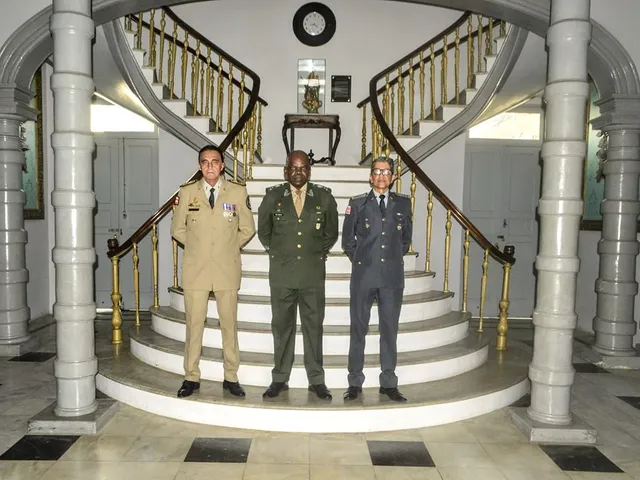 Exército e forças estaduais reforçam laços no QG da 6ª RM em Salvador