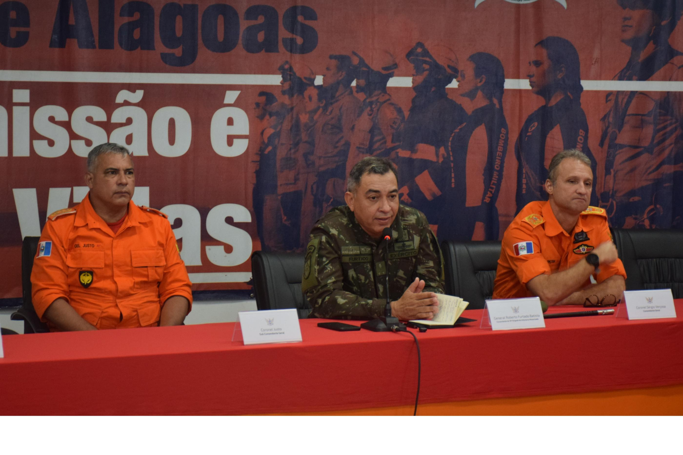Oficiais militares em conferência, Alagoas, Brasil.